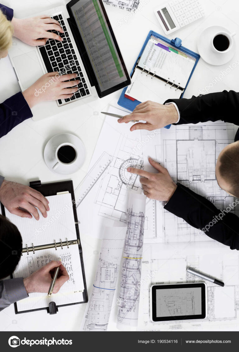 Real Estate Flipping: How to Achieve High Returns with Expert Support